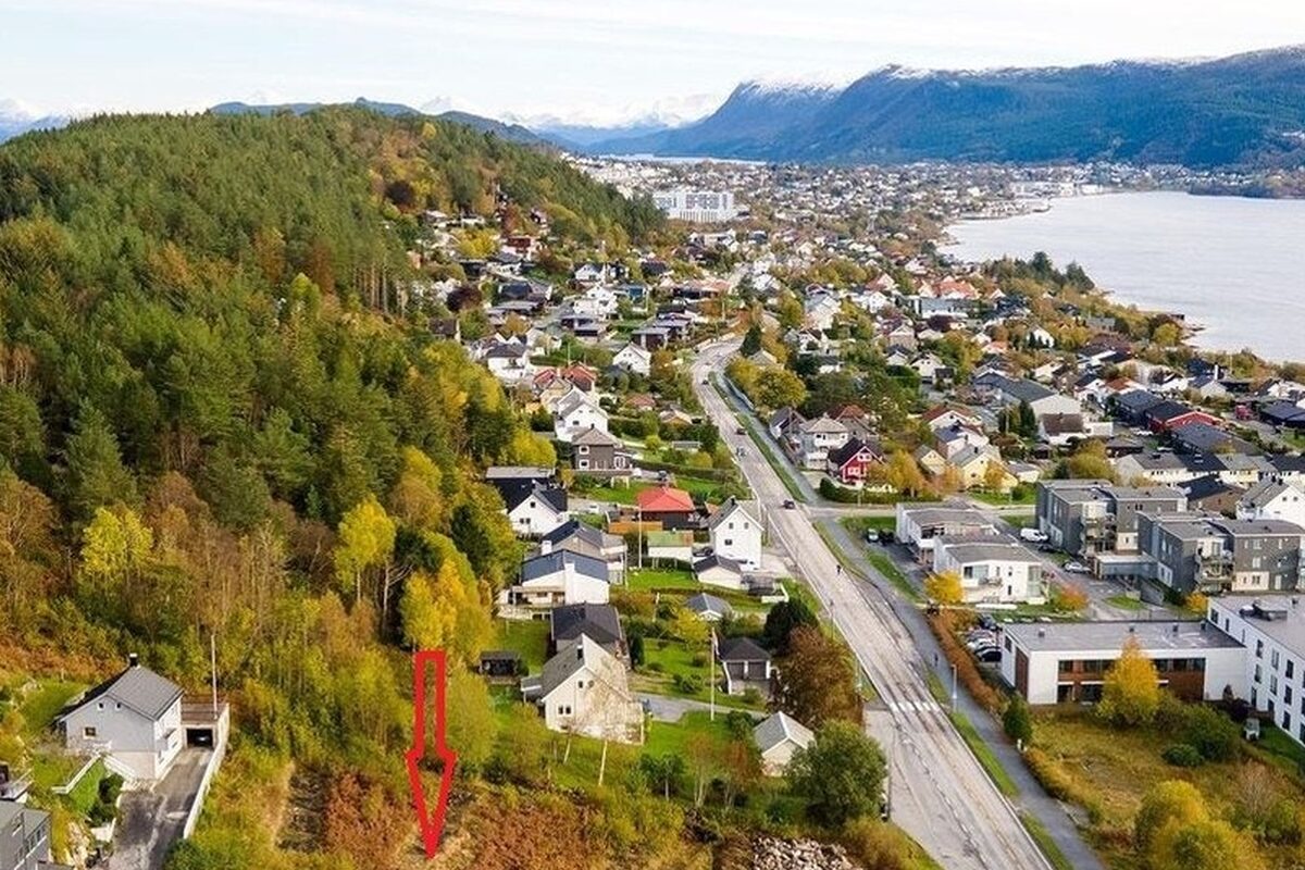 Hatlane sett fra lufta